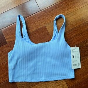 Athleta women’s rib cut out crop top bra size medium NWT